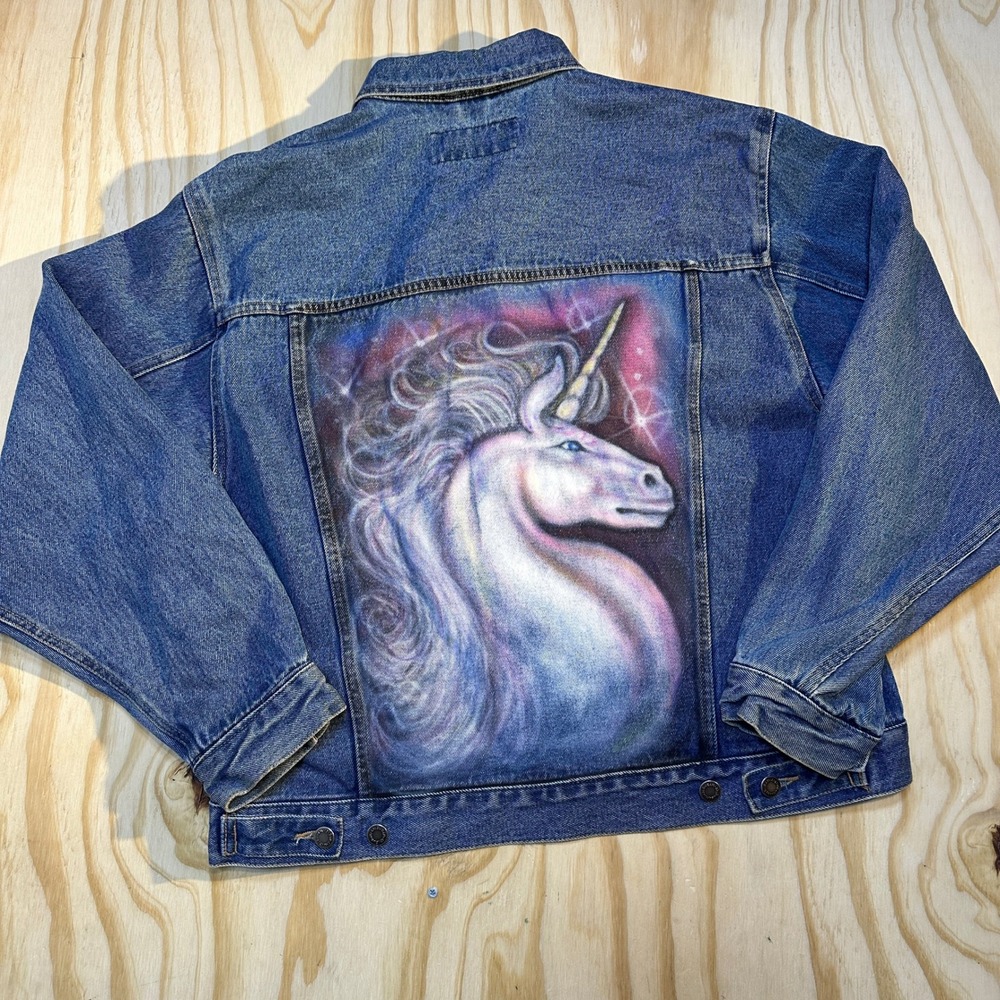 Wrangler Hero Men's Custom Painted Unicorn Graphic Denim Trucker Jacket Size L